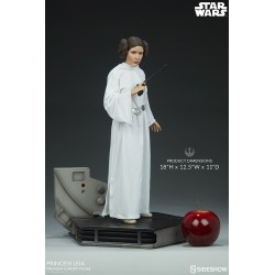 Princess Leia Premium Format™ Statue Sideshow