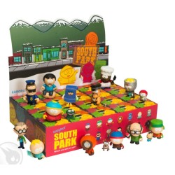 Mr. Garrison 2/20 South Park Series 1 Figurine Kidrobot