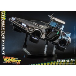 DeLorean Time Machine BTTF2 MMS 1/6 Hot Toys