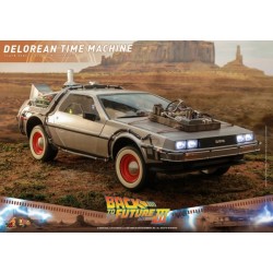 DeLorean Time Machine BTTF3 MMS738 1/6 Hot Toys