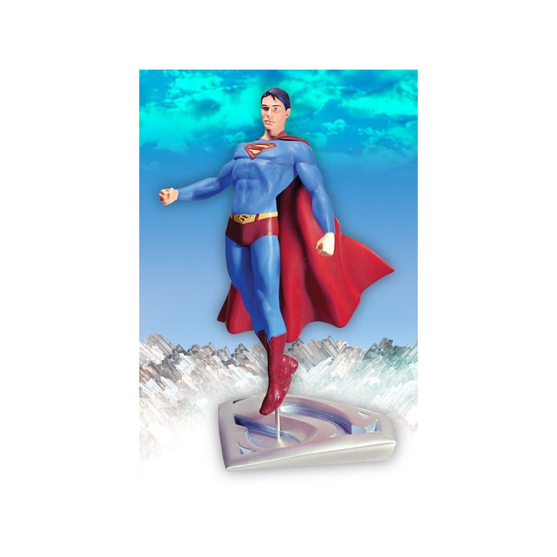 Superman Returns in Flight Statue DC Direct